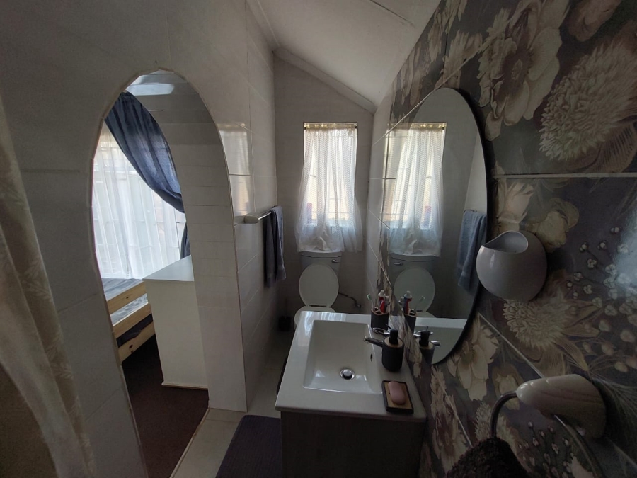 4 Bedroom Property for Sale in Melodie North West